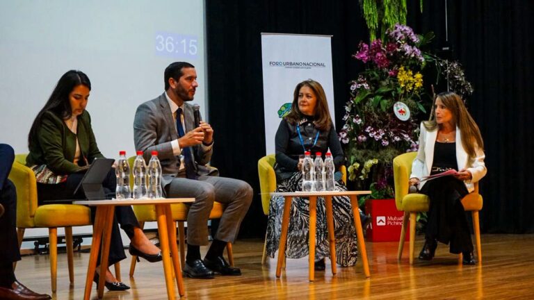 Gobierno impulsa “Ciudades del Futuro” para un Ecuador sostenible desde el Foro Urbano Nacional 2025 en Cuenca