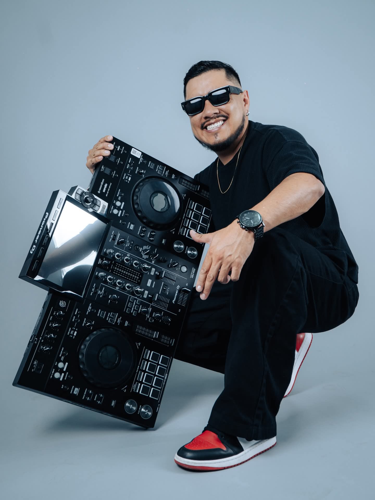 Electrónica con raíces ecuatorianas: desde Cuenca llega “Bailando Va”